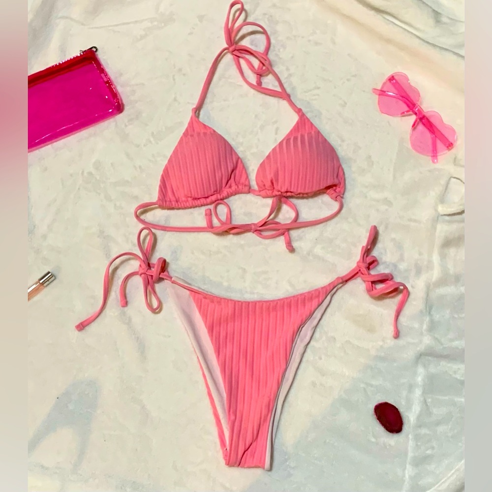 🌟NWOT🌟 Pink String Bikini Set, size S
